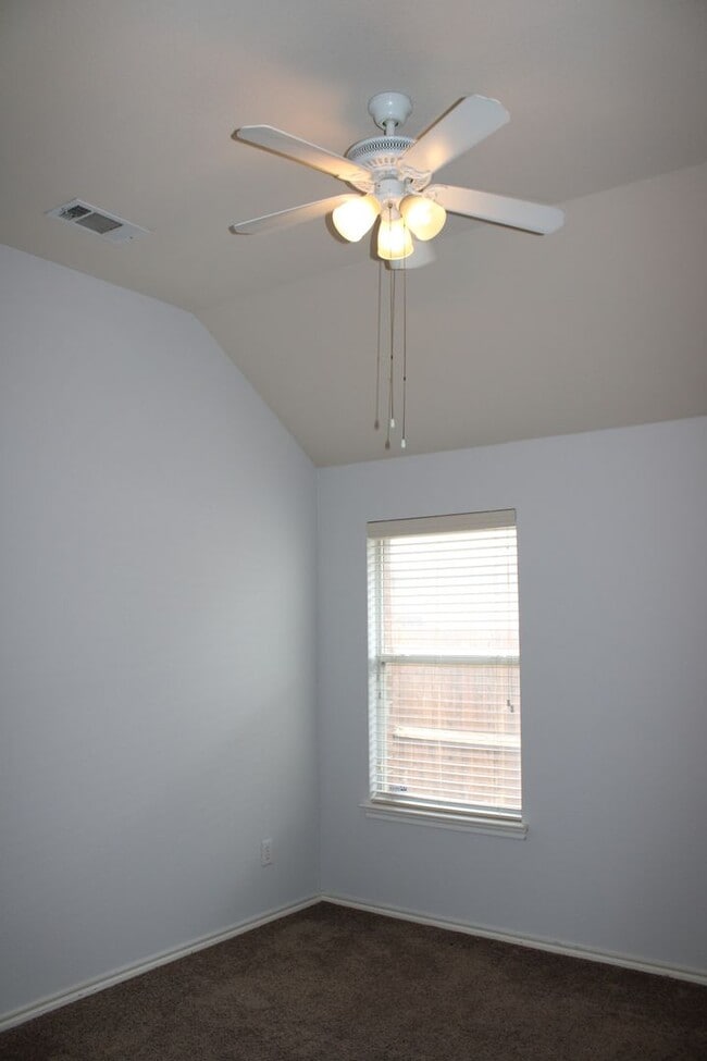 Building Photo - COMING SOON! ACCEPTING APPLICATIONS!