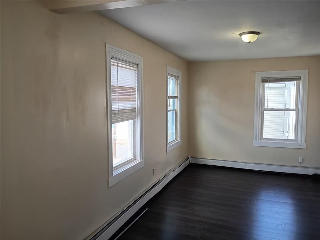 Building Photo - 278 Sayles St