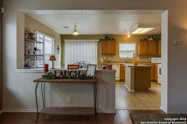 Building Photo - 16134 Branching Oaks