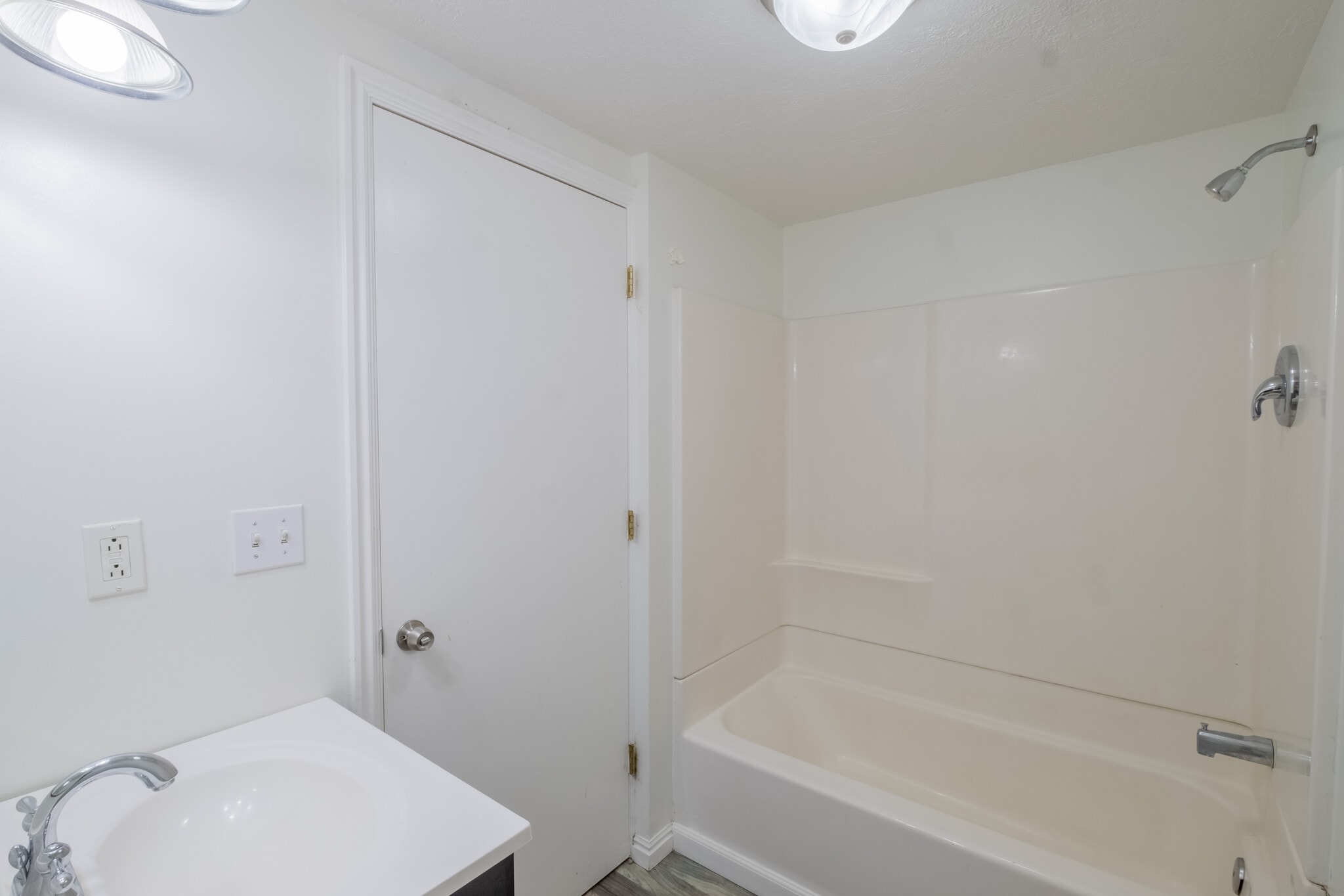 Building Photo - 1415 Concord St