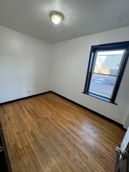 Building Photo - 4251 W Haddon Ave