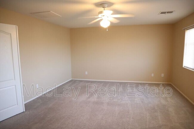 Building Photo - 6917 W St Charles Ave