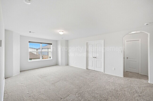 Building Photo - 5309 Camerford Ct