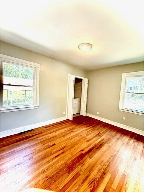 Building Photo - 415 Hugo St