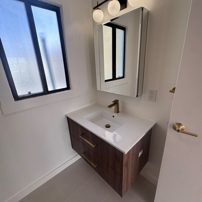 Building Photo - 3244 Balboa St