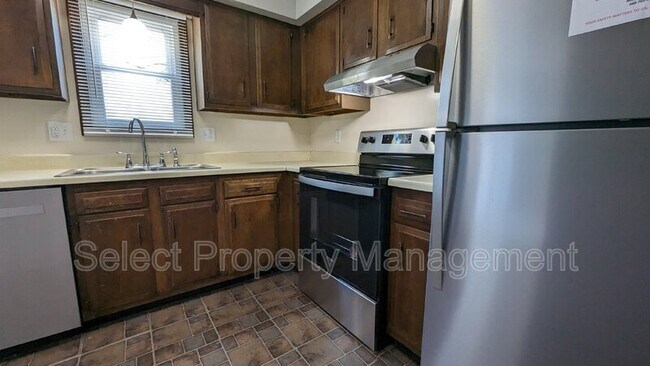 Building Photo - 4314 Whaler's Cove