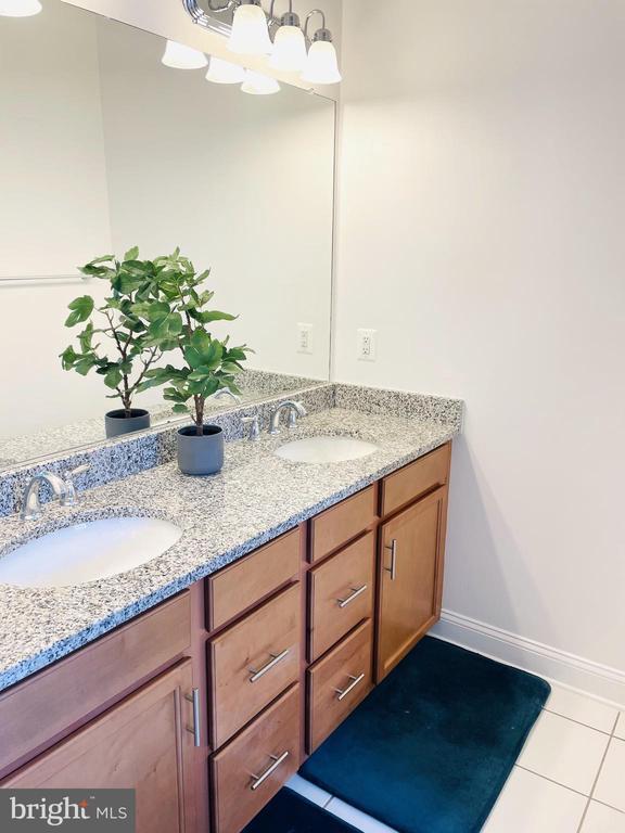 Building Photo - 17255 Herring Gull Ln