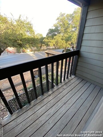 Building Photo - 11815 Vance Jackson Rd