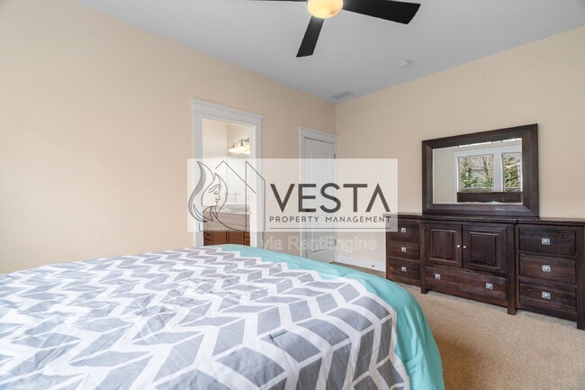 Building Photo - 20 Angler Trail