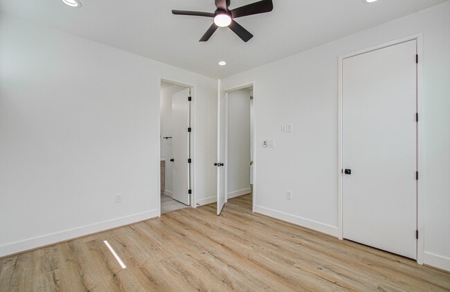 Building Photo - 1308 Tarley St