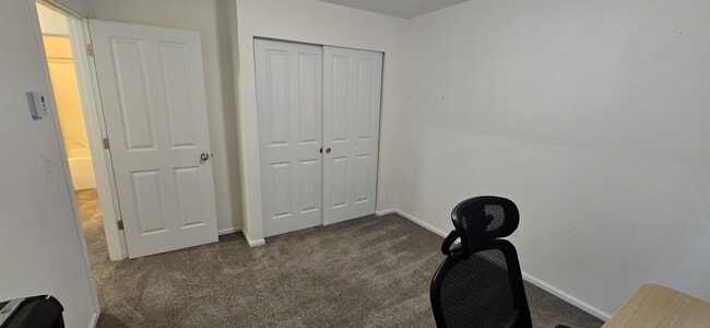 Building Photo - 7743 Blarney Stone Pl NW