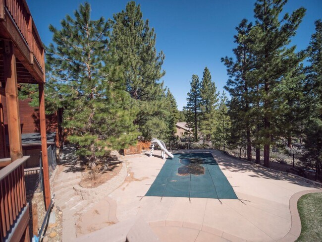 Building Photo - Beautiful home for rent in Galena Forest