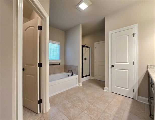 Building Photo - 1804 Justin Dr