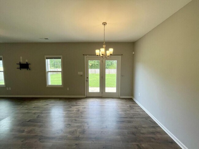 Building Photo - 1364 McNeill Pond Rd