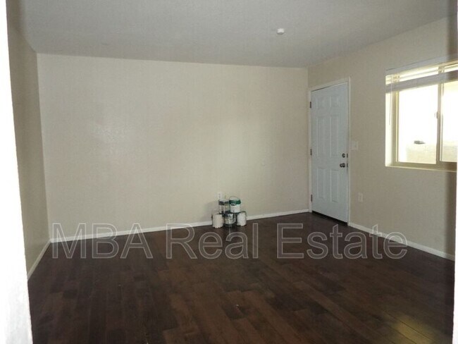 Building Photo - 3150 E Cicero St