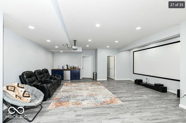 Building Photo - 7843 Tranquility Dr