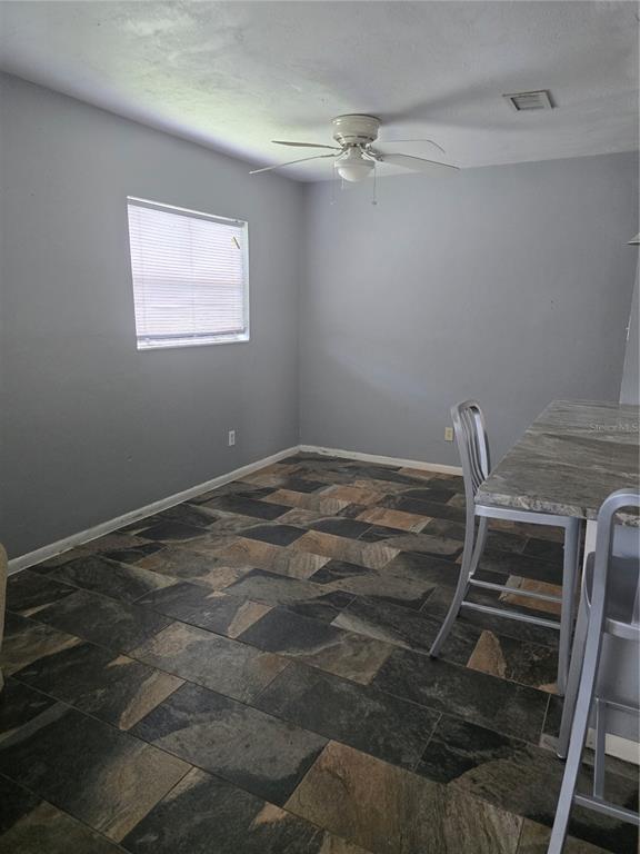 Building Photo - 1218 Lorie Cir