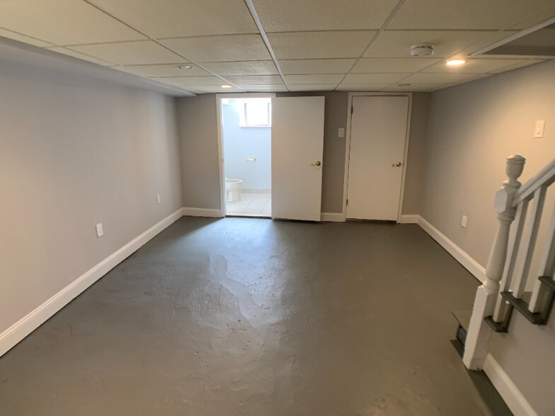 Building Photo - 1905 Fitzgerald St