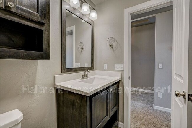 Building Photo - 1120 Garrett Farm Rd