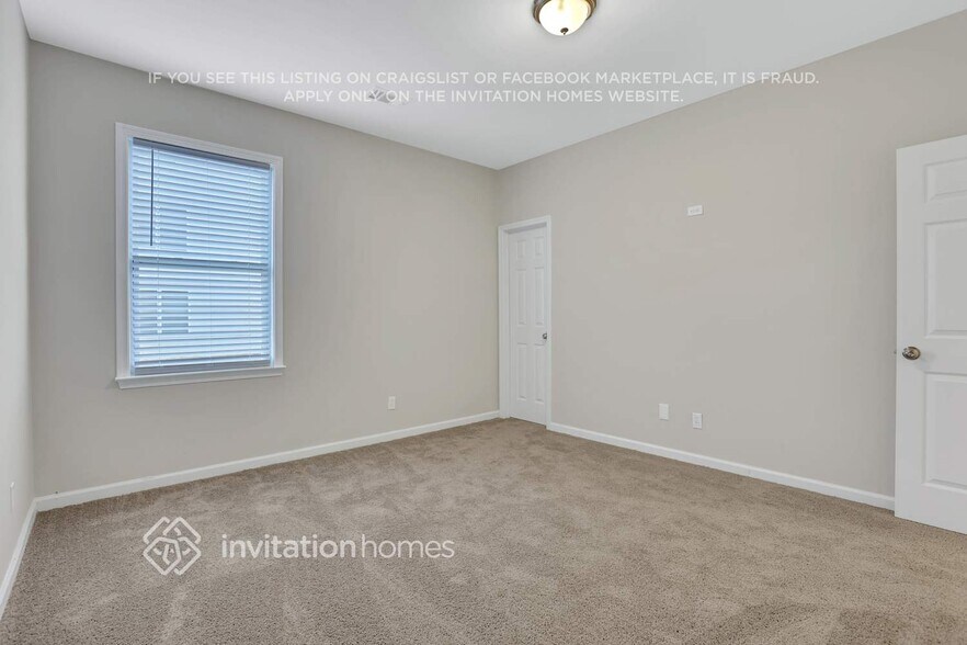 Building Photo - 175 River Walk Farm Pkwy