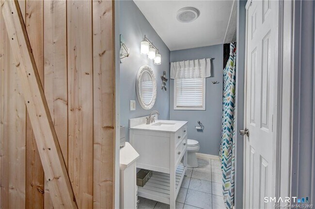 Building Photo - 96 Cornflower Dr