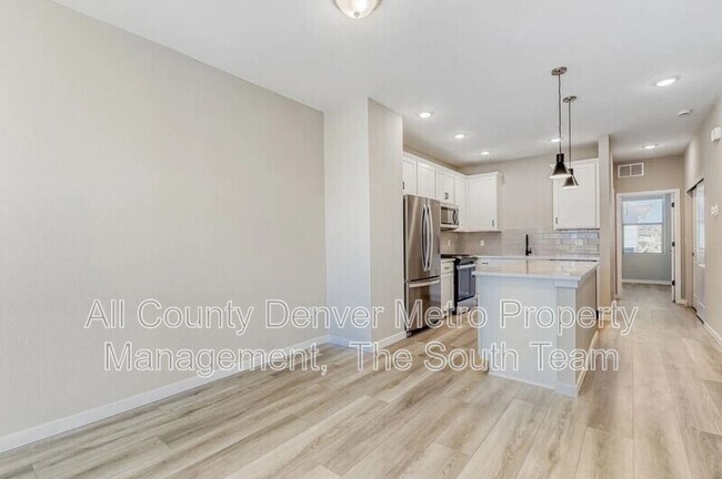 Building Photo - 15312 W 69th Dr