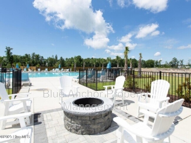 Building Photo - 111 S Grassland Rd