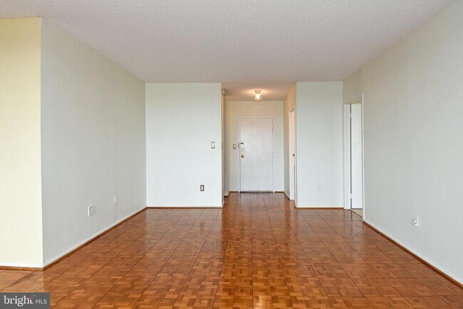 Building Photo - 5500 Holmes Run Pkwy