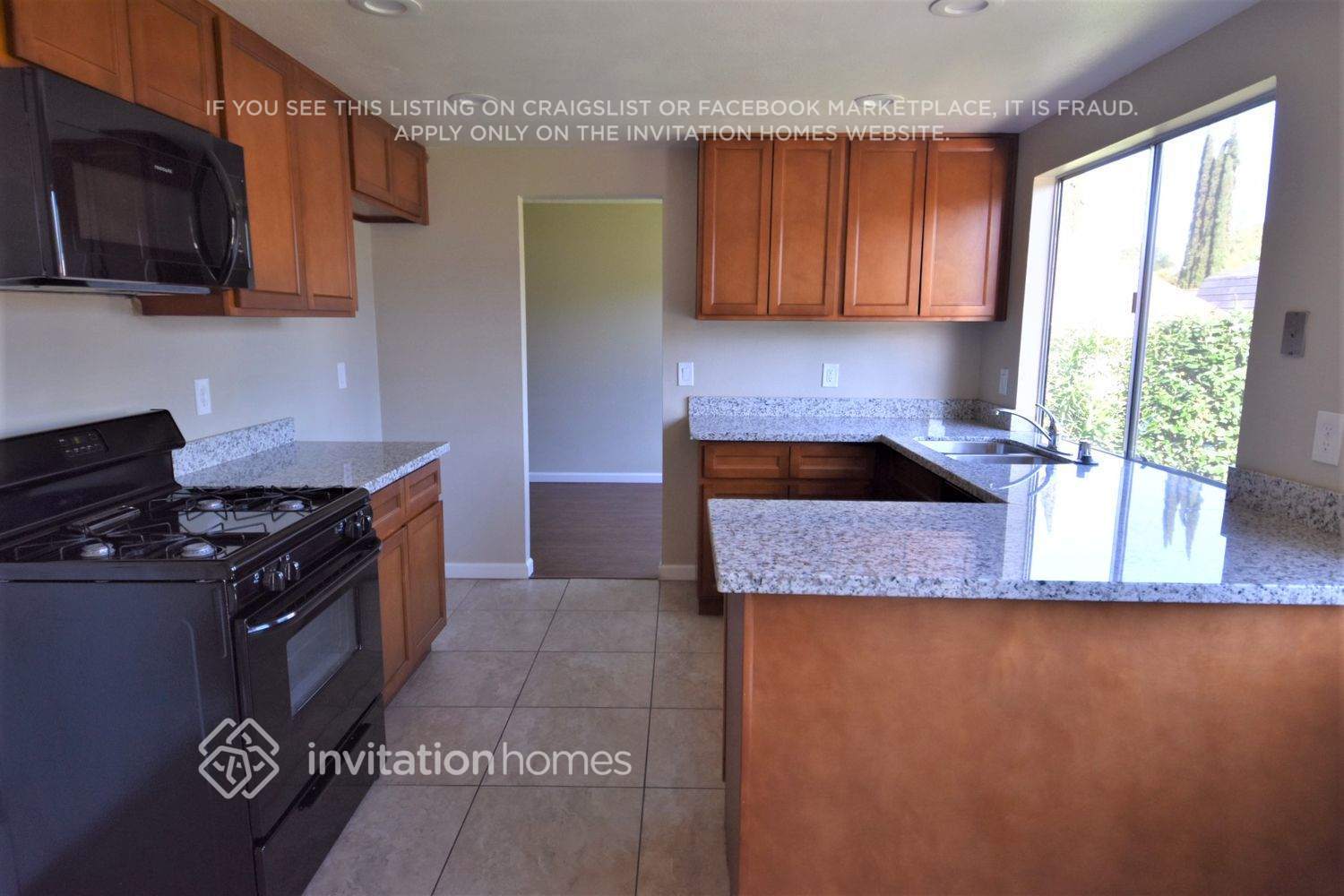 Building Photo - 9209 Sungold Way