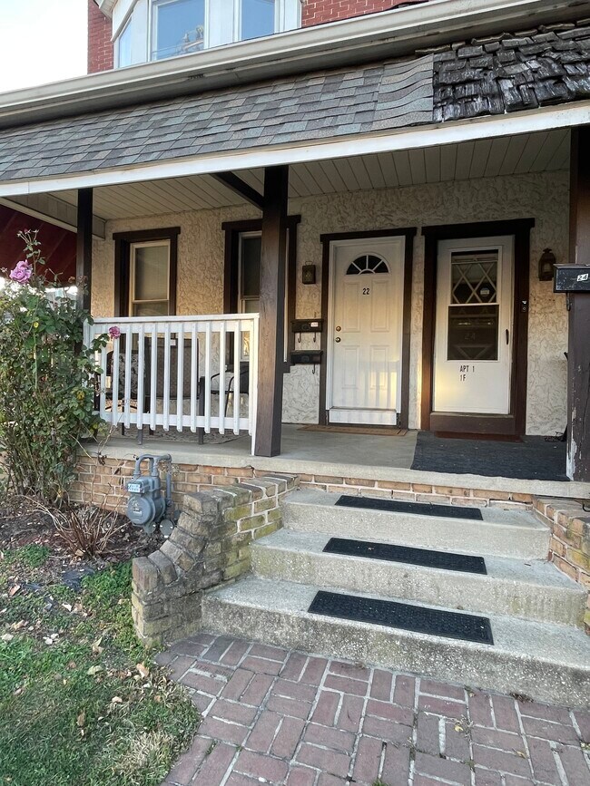 Building Photo - 22 N Highland Ave