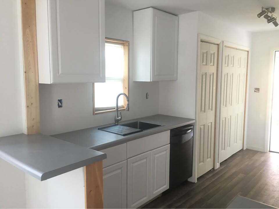 Building Photo - 336 High Rock Rd