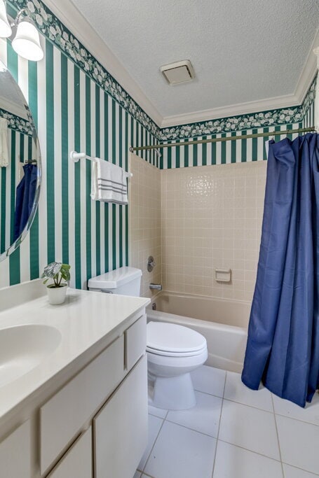 Building Photo - Conveniently located in midtown Savannah