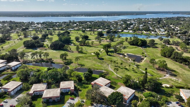 Building Photo - 1225 NW 21st St