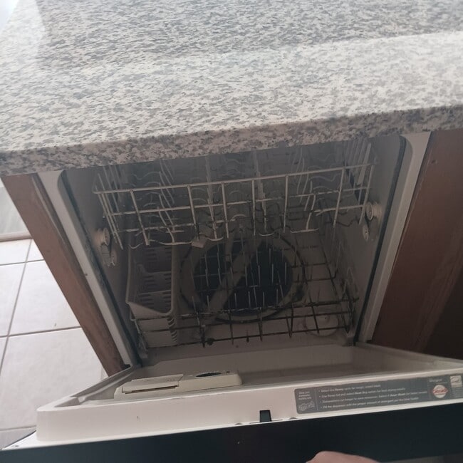 Building Photo - 14114 Old Village Ln