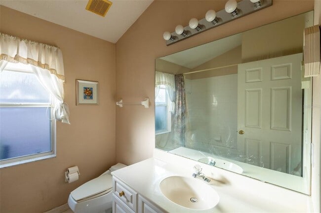 Building Photo - 497 Pickfair Terrace