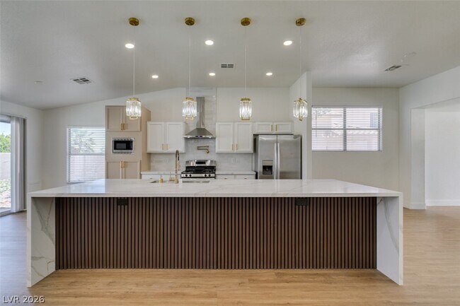 Building Photo - 7824 W Villa Finestra Dr