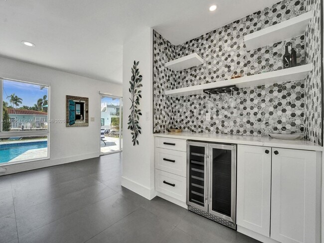 Building Photo - 1108 Tangelo Isle
