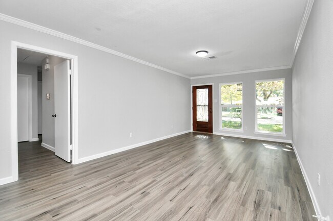 Building Photo - 9622 Vilven Ln