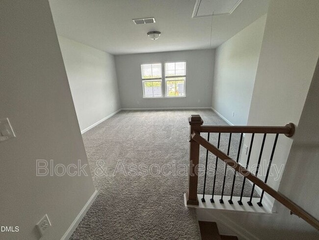 Building Photo - 3230 Pelican Ln