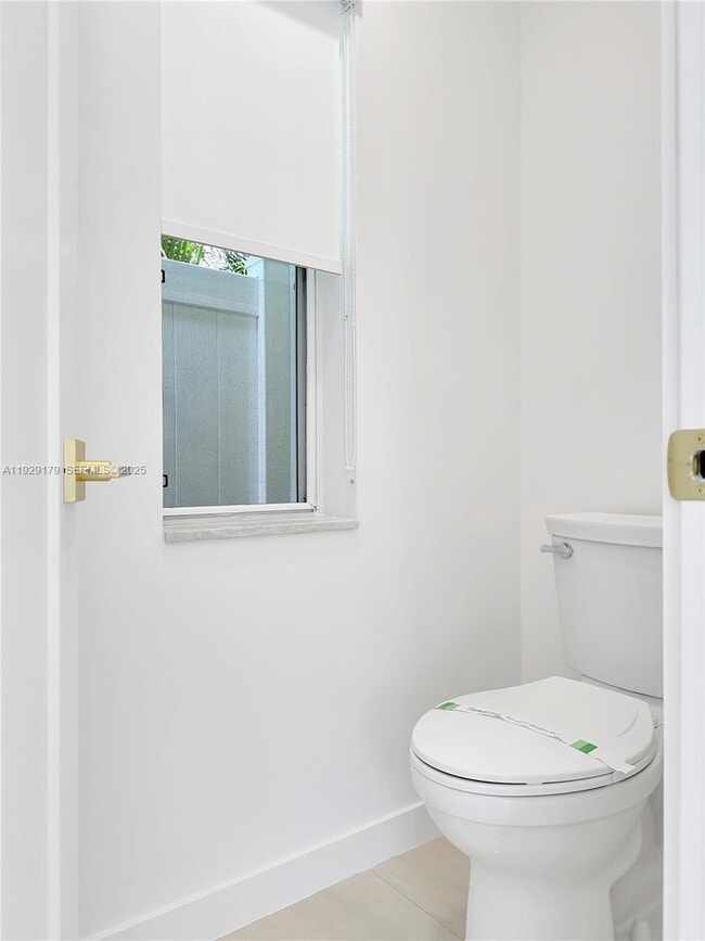 Building Photo - 600 Stanton Dr