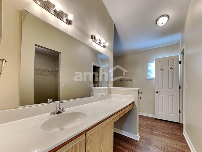 Building Photo - 1844 Saga Ct