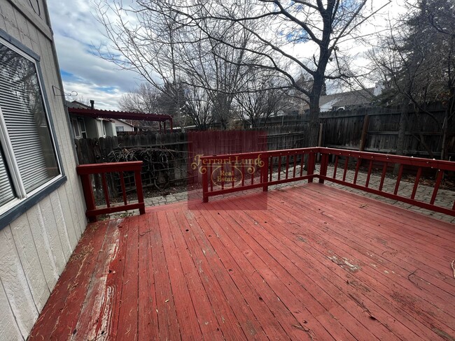 Building Photo - Home in Southwest Reno, 4 bedrooms - KAY D...