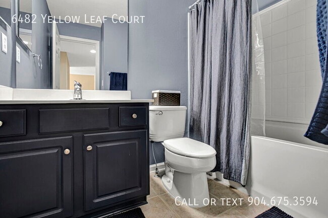 Building Photo - 6482 Yellow Leaf Ct