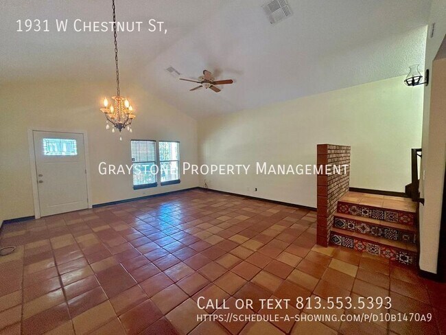 Building Photo - 1931 W Chestnut St