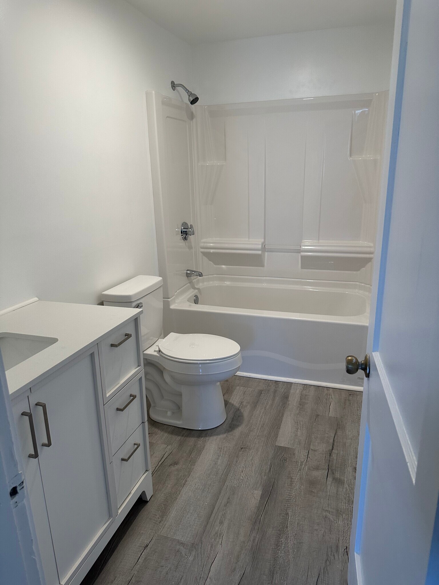 Building Photo - 55 Lucas St