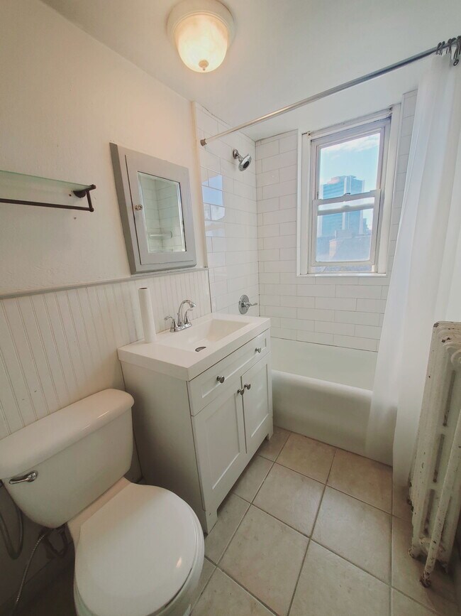 Building Photo - 53 Prospect St