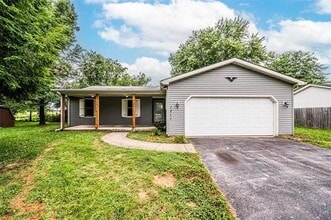 Building Photo - 1211 Derek Dr