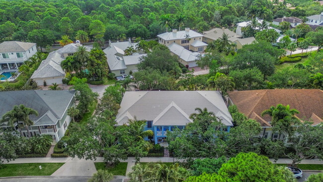 Building Photo - 3119 E Community Dr