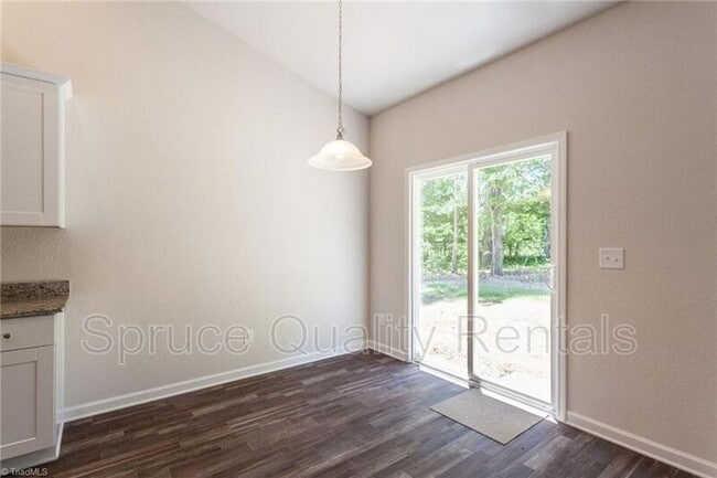 Building Photo - 2237 Balmore Ave