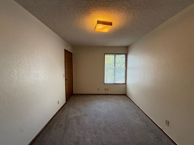 Building Photo - Old Orcutt Two Story Condo with One Car Ga...